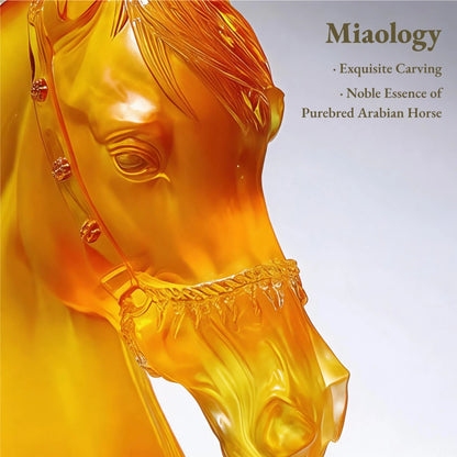 Handcrafted Glass Horse Head Sculpture – Three-Color Crystal Glass Steed Art Ornament