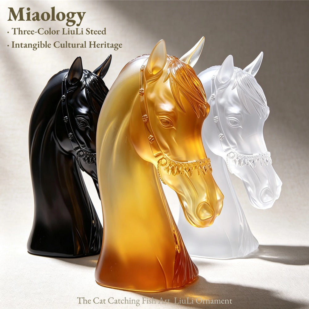Handcrafted Glass Horse Head Sculpture – Three-Color Crystal Glass Steed Art Ornament