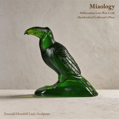 Emerald Hornbill Liuli Sculpture – Symbol of Prosperity & Discovery