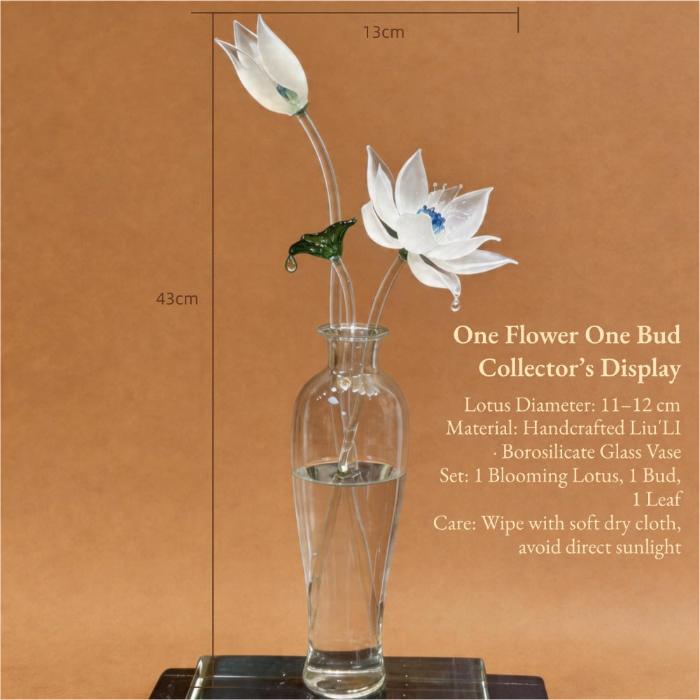 Glass vase with blooming glass lotus and bud on a brown background with measurements and product details.